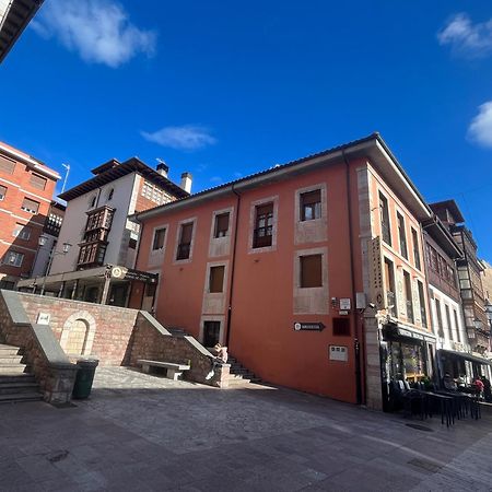 Apartamentosarturo Llanes F Laplaza Eksteriør billede