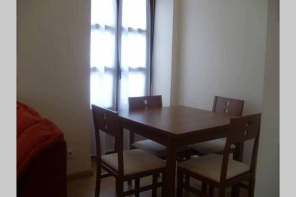 Apartamentosarturo Llanes F Laplaza Eksteriør billede